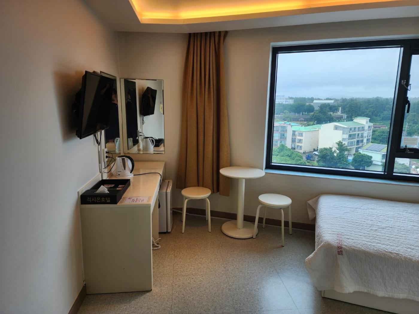 Rezion Hotel Seogwipo Dış mekan fotoğraf