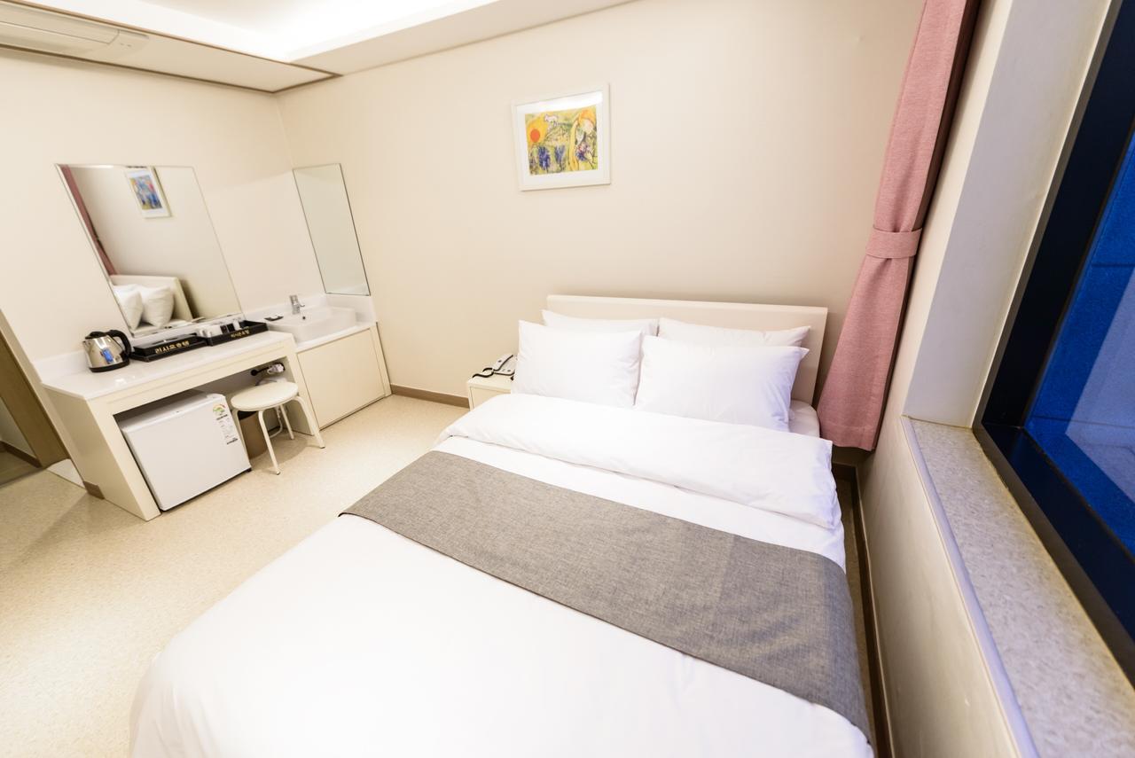 Rezion Hotel Seogwipo Dış mekan fotoğraf