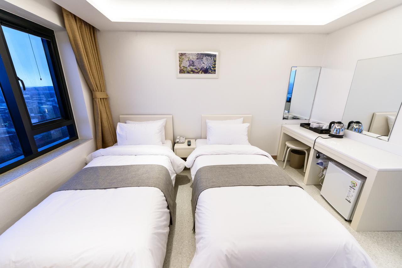Rezion Hotel Seogwipo Dış mekan fotoğraf